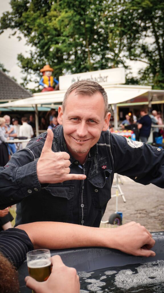 Bunter Markt in Brochterbeck: Bildergalerie - RBO Aktuell