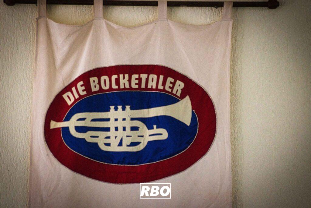 Das Vororchester des Musikveins Die Bocketaler trat in Brochterbeck auf. Über 40 Zuschauer waren da in Tecklenburg und lauschten der Blasmusik mit der Musikschule Tecklenburger Land.