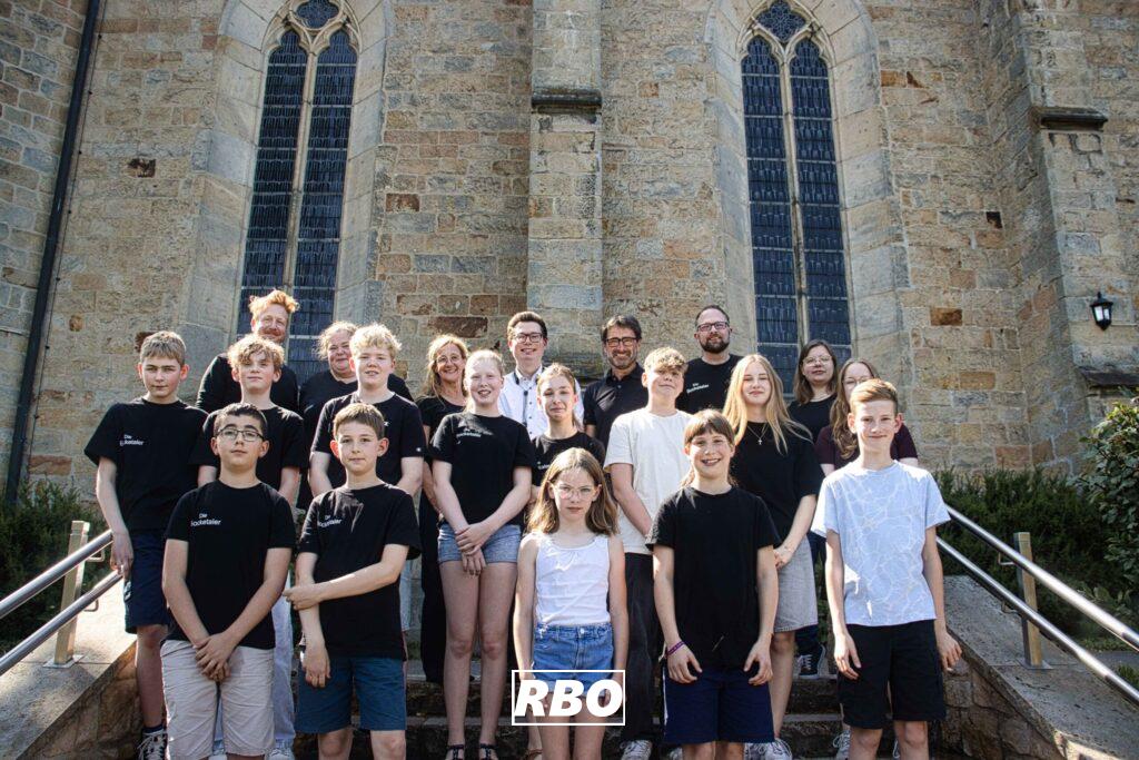 Das Vororchester des Musikveins Die Bocketaler trat in Brochterbeck auf. Über 40 Zuschauer waren da in Tecklenburg und lauschten der Blasmusik mit der Musikschule Tecklenburger Land.