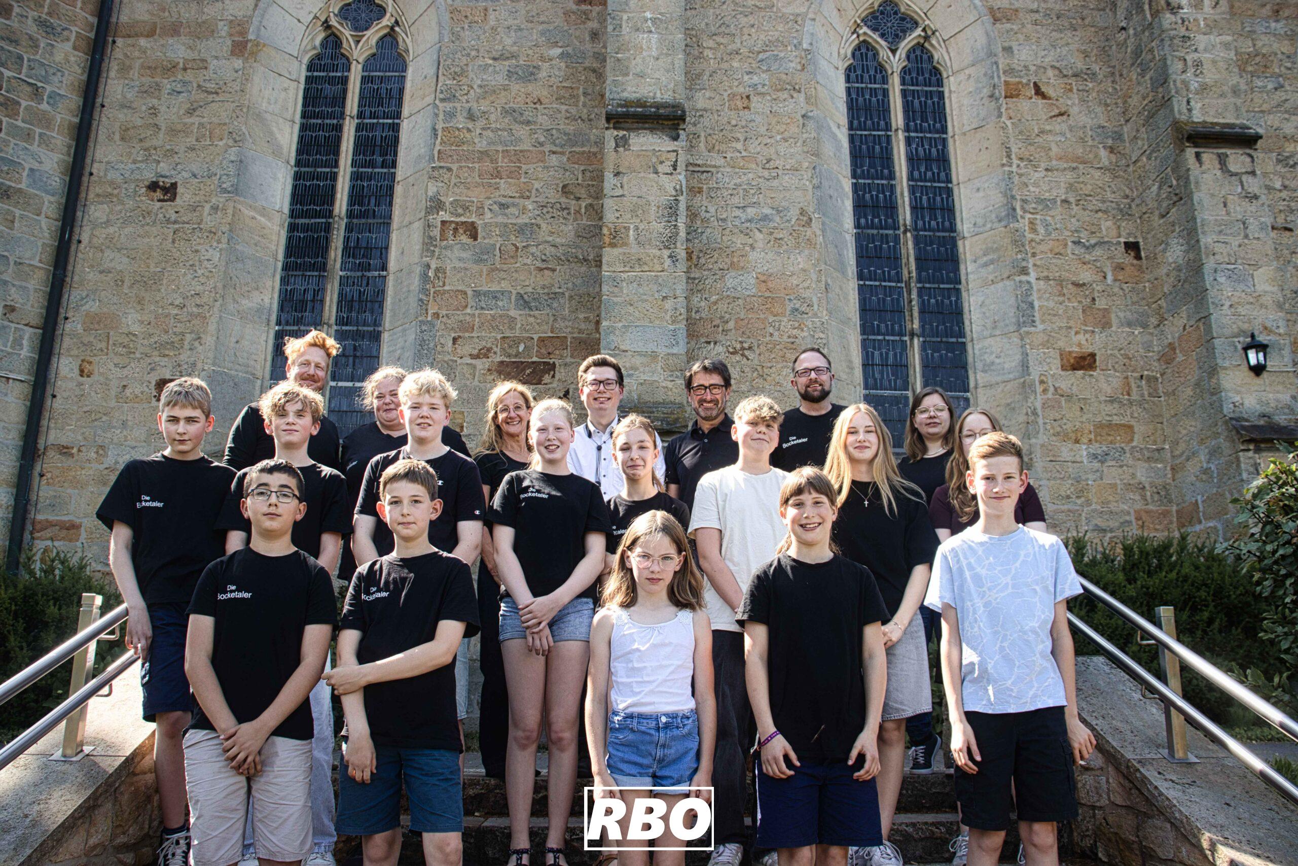 Das Vororchester des Musikveins Die Bocketaler trat in Brochterbeck auf. Über 40 Zuschauer waren da in Tecklenburg und lauschten der Blasmusik mit der Musikschule Tecklenburger Land.