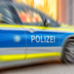 Unfall mit Reisebus in Tecklenburg Bismarkturm, Polizei Steinfurt sucht Zeugen zu Verkehrsunfall in Tecklenburg