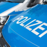 Unfall in Tecklenburg: Verursacherin flüchtig, Polizei Steinfurt ermittelt nach Unfall auf Grafenstraße