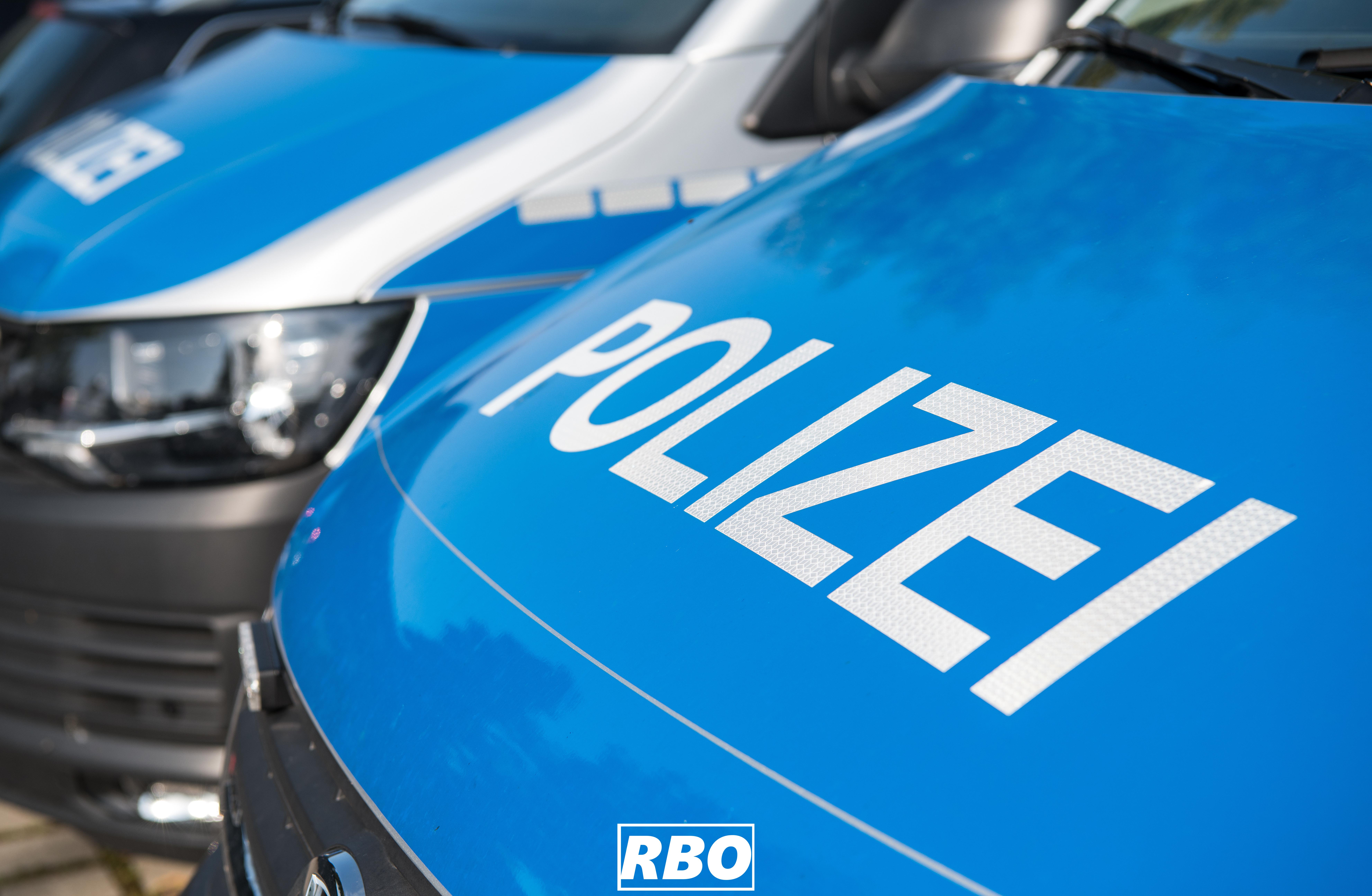 Unfall in Tecklenburg: Verursacherin flüchtig, Polizei Steinfurt ermittelt nach Unfall auf Grafenstraße