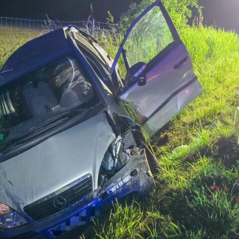 Feuerwehr Tecklenburg nach Ledde alarmiert, Unfall in Tecklenburg-Ledde Ledde Unfall
