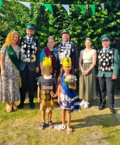 Das Familienzentrum Brochterbeck hat Schützenfest in Brochterbeck gefeiert und ein neues Kinder-Schützenkönigs-Paar wurde erworfen.