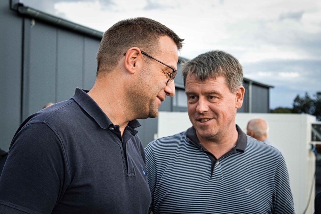 Sommerfest der CDU Tecklenburg in Brochterbeck mit Matthias Völker, CDU Bürgermeisterkandidat zur Kommunalwahl 2025 Tecklenburg und Brochterbeckerin und Bundestagsabgeordnete Anja Karliczek und CDU Politikern