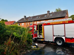 Brochterbeck: Kellerbrand im Josefshaus - Feuerwehr Brochterbeck Übung in Brochterbeck mit Feuerwehr Tecklenburg
