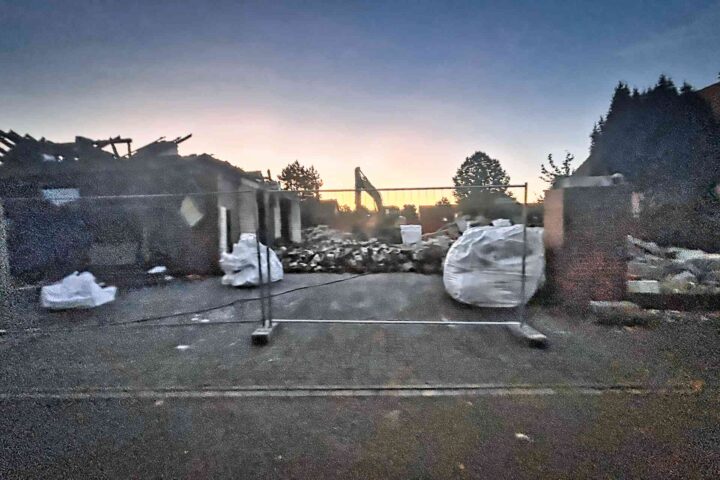 Elektro-Engbert: Großbrand in Brochterbeck - suche nach Brandursache