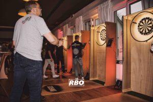 BroPally Dartsturnier 2025 in Tecklenburg-Brochterbeck: BSV Sportverein lädt zum Darts-Spaß in die Gaststätte Franz ein.