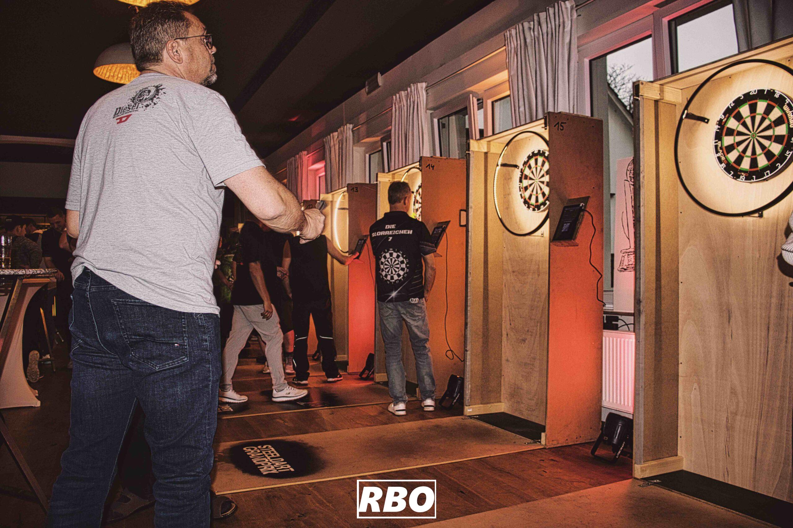 BroPally Dartsturnier 2025 in Tecklenburg-Brochterbeck: BSV Sportverein lädt zum Darts-Spaß in die Gaststätte Franz ein.