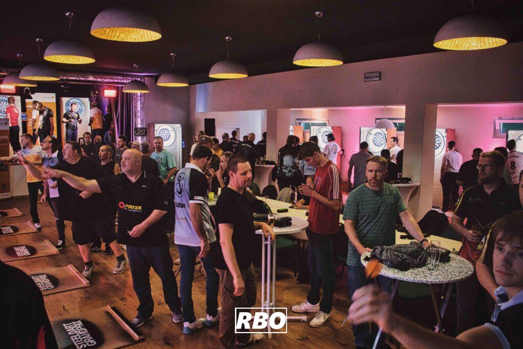 BroPally Dartsturnier 2025 in Tecklenburg-Brochterbeck: BSV Sportverein lädt zum Darts-Spaß in die Gaststätte Franz ein.