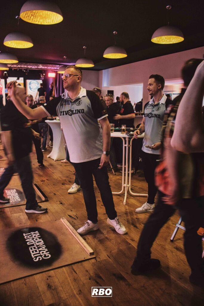 BroPally Dartsturnier 2025 in Tecklenburg-Brochterbeck: BSV Sportverein lädt zum Darts-Spaß in die Gaststätte Franz ein.