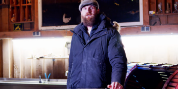 Florian Fechner, Inhaber von "FrecherFechner Fruchtweine aus Brochterbeck" will auch zu Weihnachten 2025 einen "Bunten Markt" veranstalten.