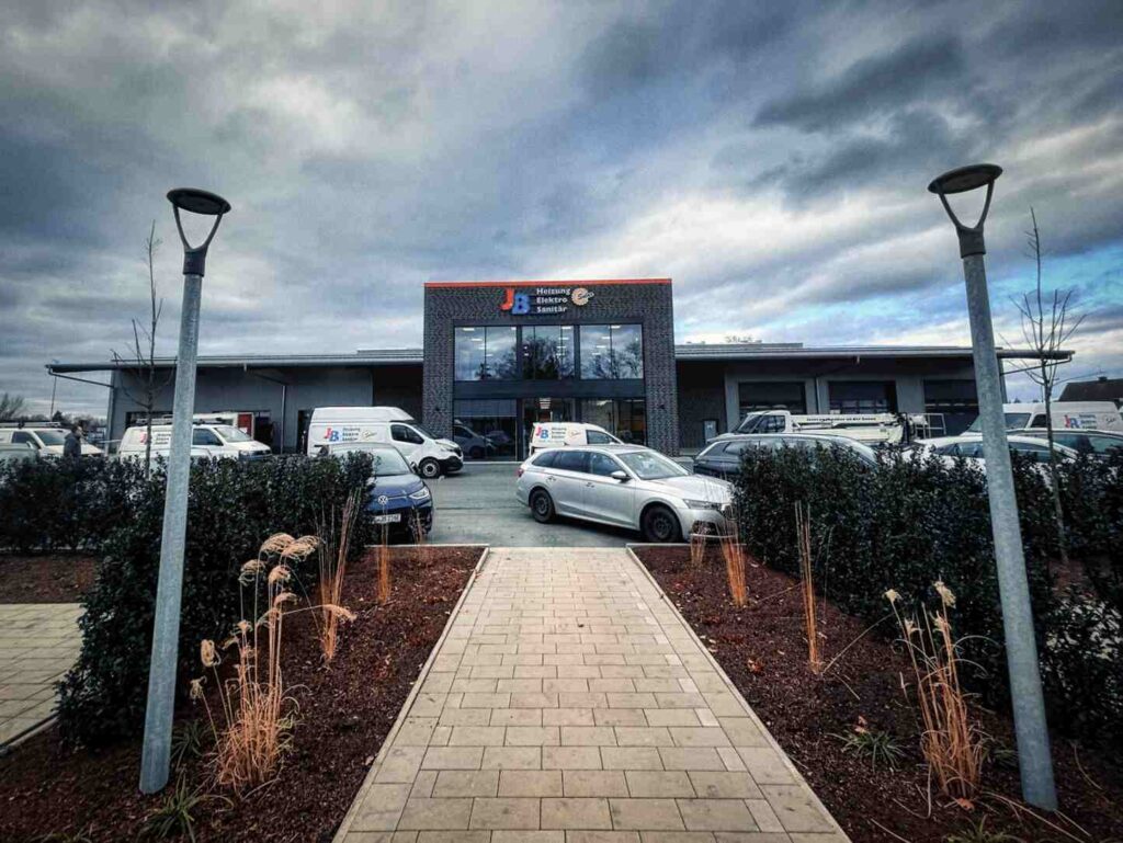 Jürgen Bäumer feiert in Ibbenbüren tag der offenen tür - rboaktuell9