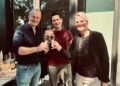 Tecklenburgs Bürgermeister Stefan Streit, Schulleiterinnen Uta Franke und Heike Veerkamp bei Einweihung des Anbaus Grundschule Brochterbeck