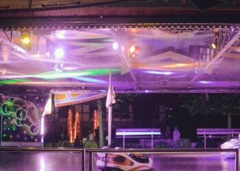 Kirmes Brochterbeck Samstag Nachts Wassershow_IG_SD_RBO36